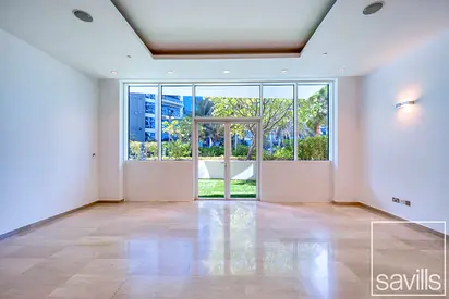 Private Garden | Beach Access | Vacant