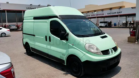 Renault Trafic 2015 High Roof GCC Specs
