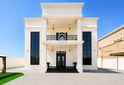 Beautiful 5 Bedrooms villa for rent | Maids room