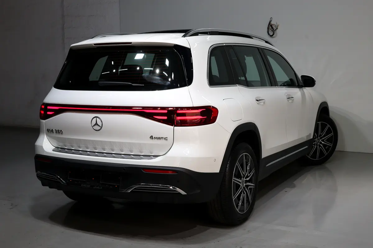 Mercedes-Benz EQB 2025
