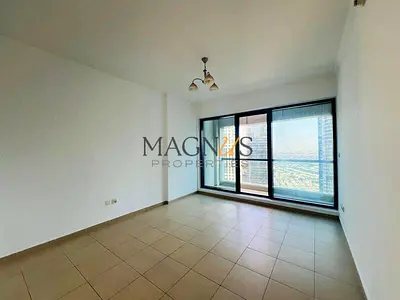 GOLF VIEW | UNFURNISHED | AVAILABLE NOW