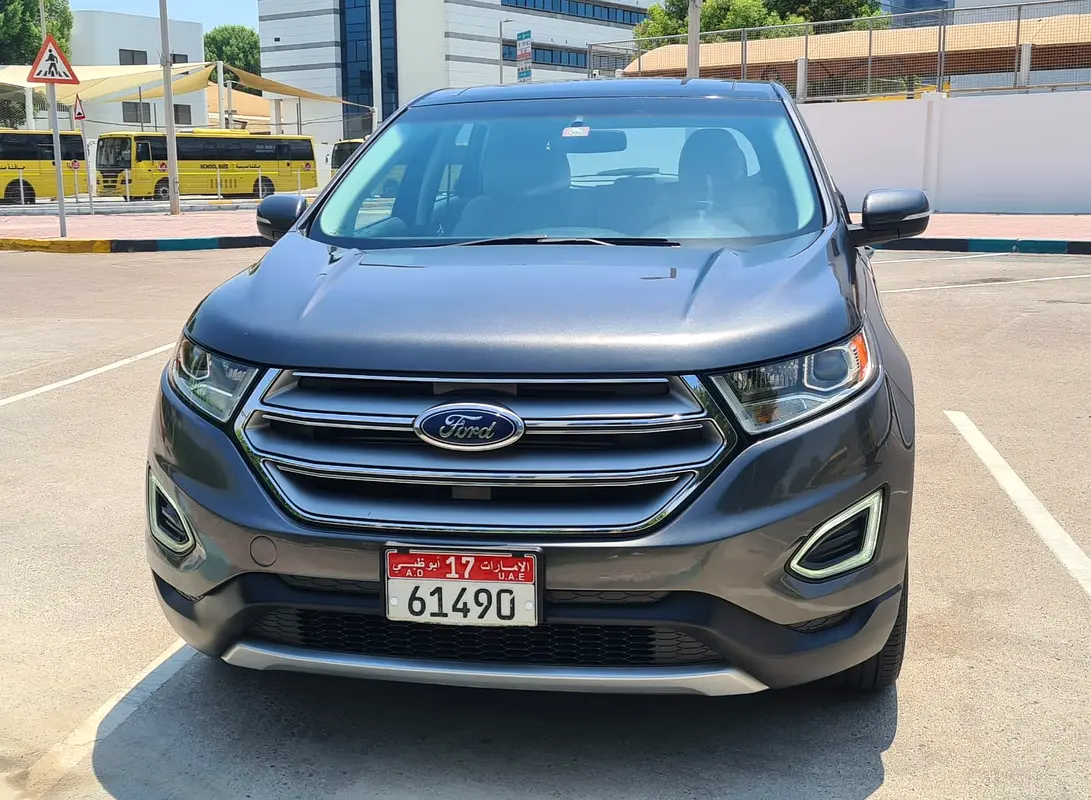 Ford Edge 2016 — photo 1 of 9