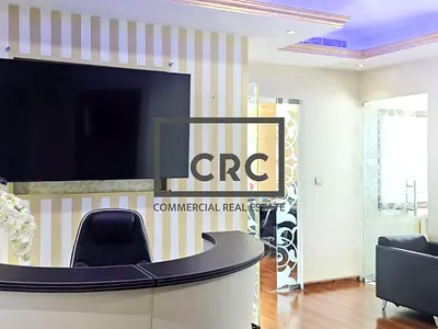 Furnished Office | 933 sqft | 3 Parking