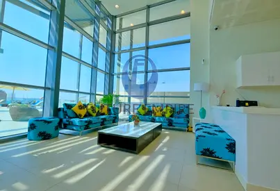 Book Now | Chiller Free | Huge Size | Near Metro