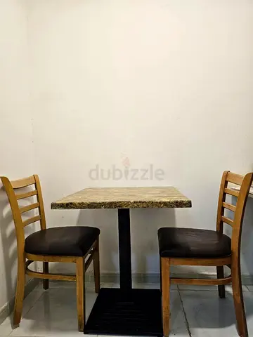 🪑 Dining Table Set for Sale – Only 200 ( urgent )