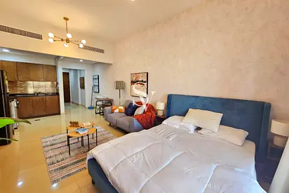 Chiller Free | Upgraded | Low Floor | Near Park