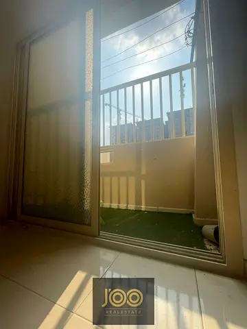 اختر السكن في واحدة من أكثر مناطق عجمان حيوية وتميزاً حيث الراحة والمساحات الواسعة وسهولة الوصول إلى جميع الخدمات والطرق الرئيسية