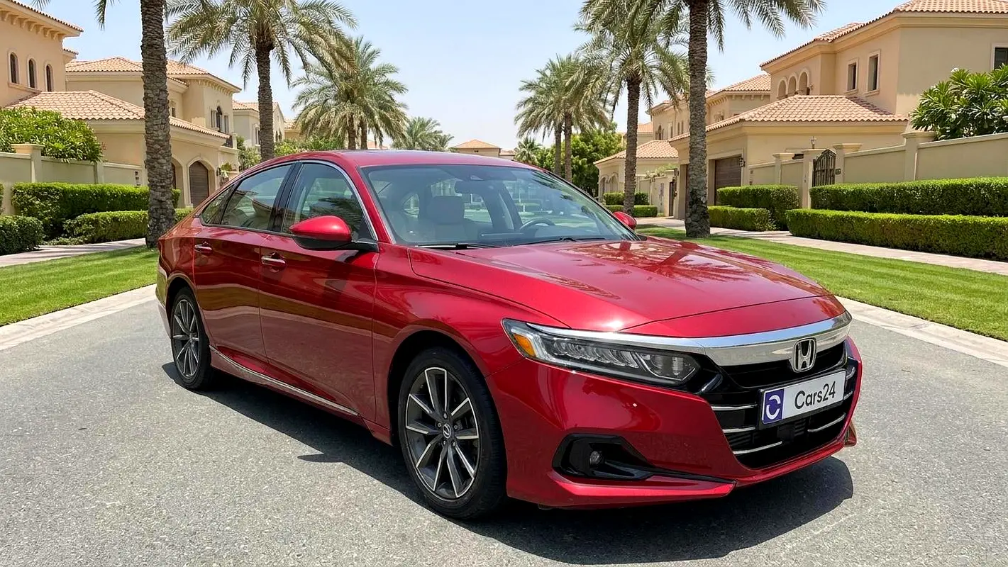 Honda Accord 2022 — photo 1 of 13