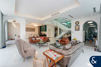 Exclusive | Large Garden Plot | Extended BUA