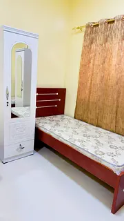 BED SPACE For Executive Bachelors (All Inclusive package)