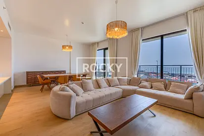 Stunning Sea View | Beach Access | Vacant
