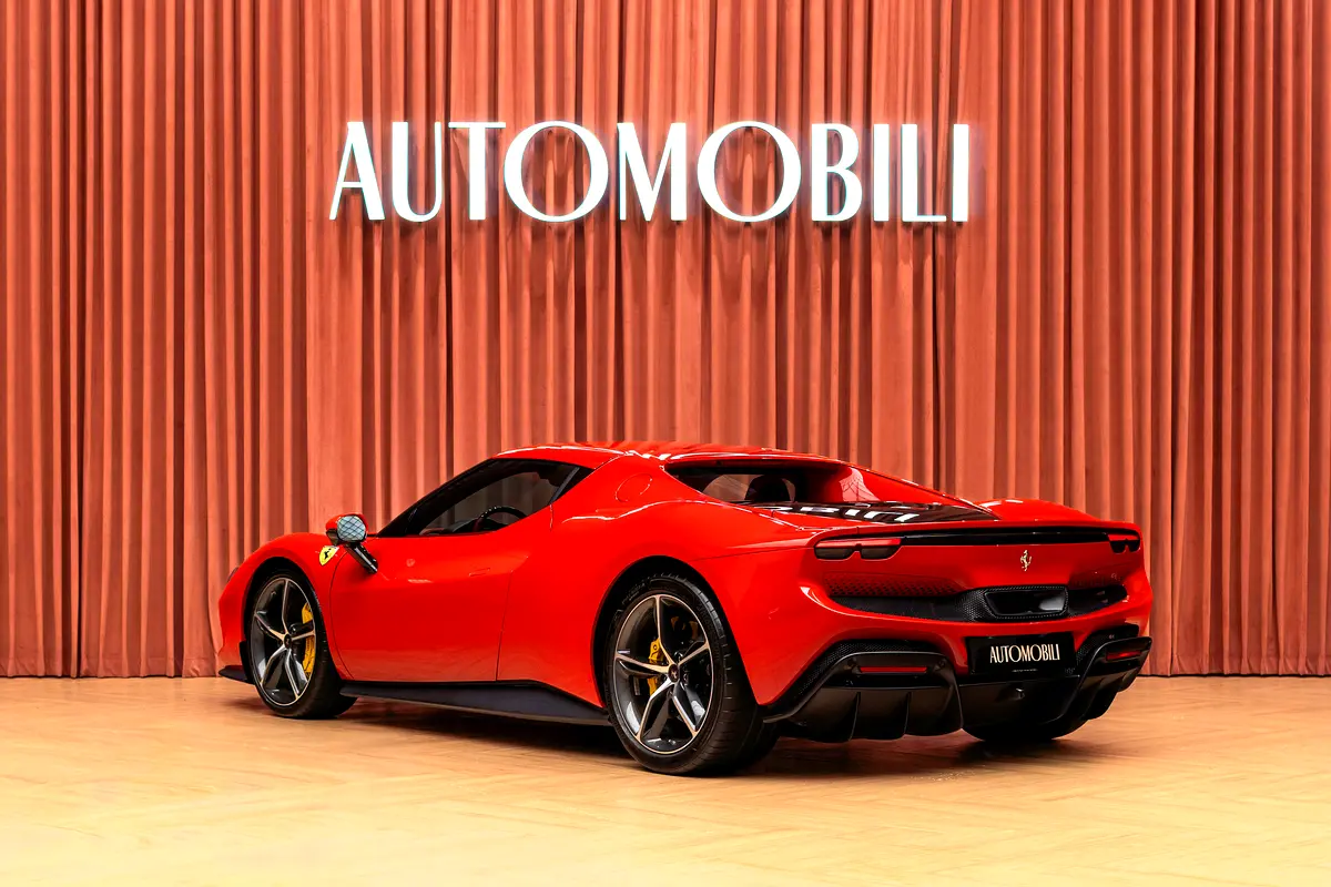 Ferrari 296 GTB 2024