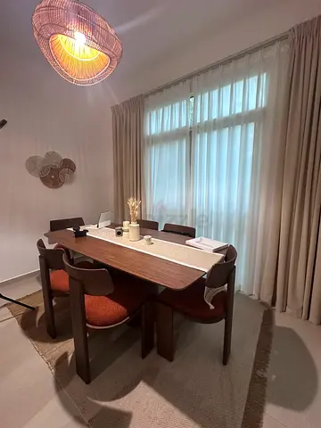 Dining table set 6 seaters