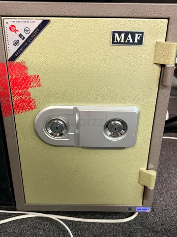 Two-tier safe