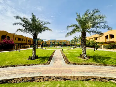 Pool & Gym | Prime Location| Near To Hospital