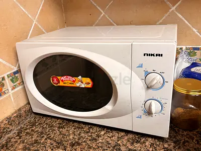 Nikai compact microwave oven - working condition