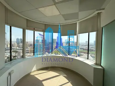 LUXURY OFFICE MEDIUM SIZE WITH PARTETION FOR RENT IN HORIZON TOWERS