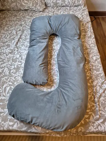 Large U-shaped Nursing / Pregnancy Pillow - Grey