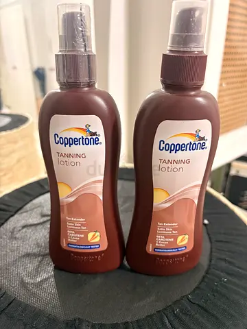 Coppertone Tanning Lotion Spray Bottles