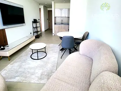 High-Floor 1BR plus Study | Modern Living