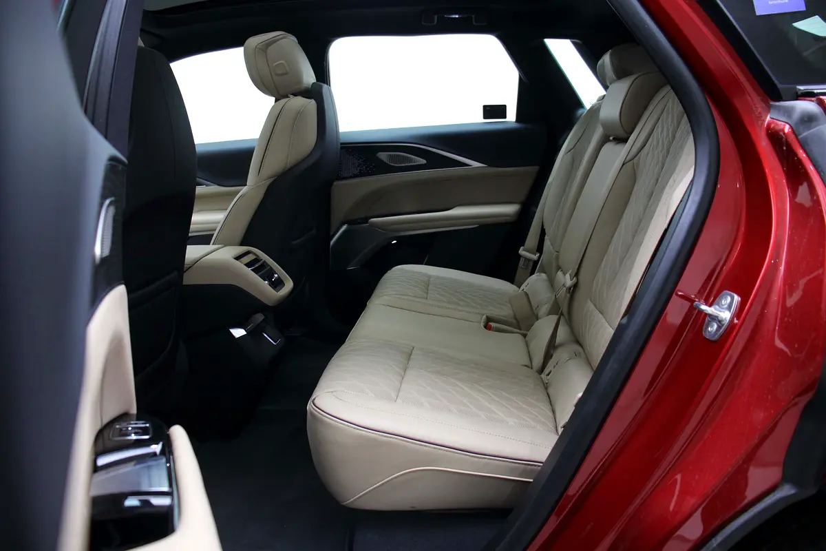 Cadillac Lyriq 2025