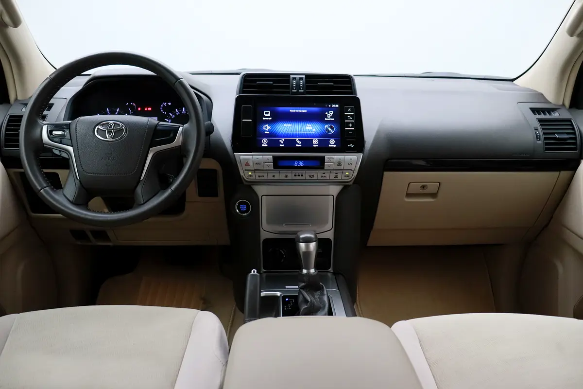 Toyota Prado 2023