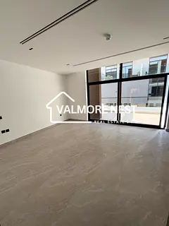 PRIVATE ELEVATOR I 4BED PLUS MAIDS ROOM I BRAND NEW