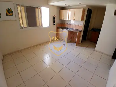 Spacious Studio Apartment Family Building