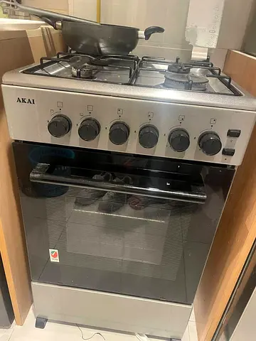Used Akai 4-Burner Gas Cooker with Oven and Grill option - Good Working Condition