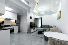 Excellent Unit | Fully Upgraded &amp; Fully Furnished | City View
