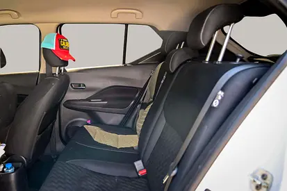 2022 Nissan KICKS 照片 12
