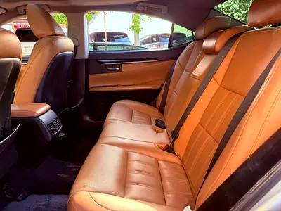 صورة 12 لـ 2016 Lexus ES-SERIES