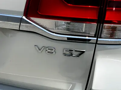 2019 Toyota LAND CRUISER 照片 5