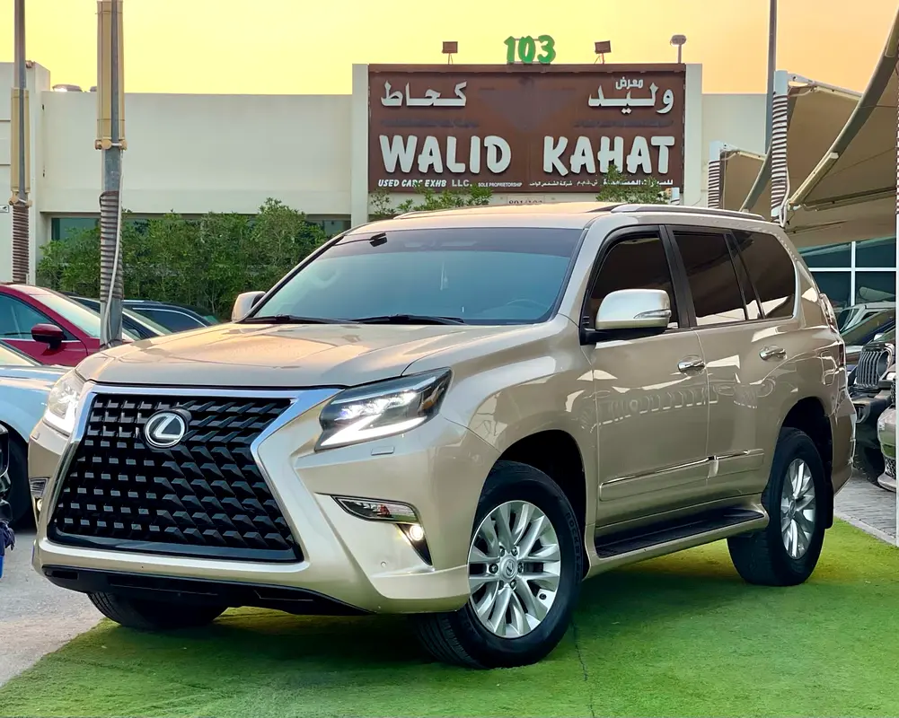 Lexus GX-Series 2016 — photo 1 of 13