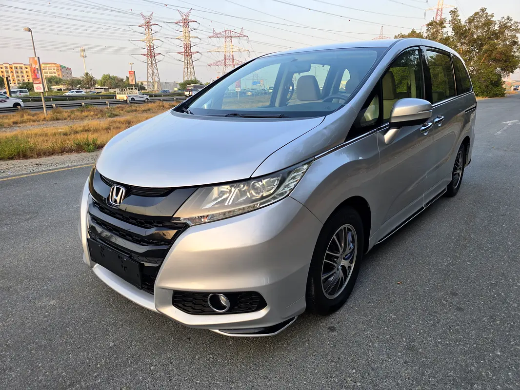 Honda Odyssey J 2020 — photo 1 of 14