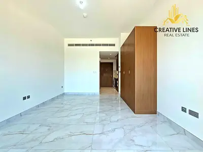 Ready to Move !! Elegant Living !! Multiple Options