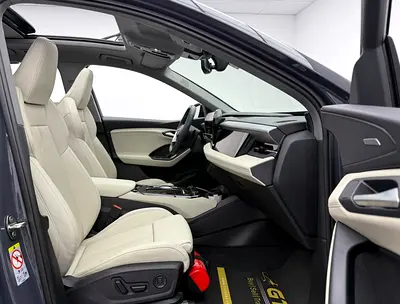 2025 AUDI Q6 E-TRON — миниатюра 9