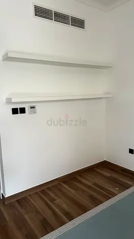 Set of 2 White Floating Wall Shelves
