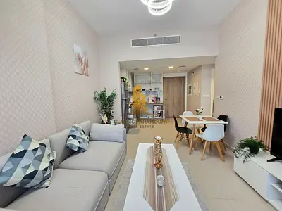 6 CHEQUES | HIGH FLOOR | POOL VIEW | FURNISHED