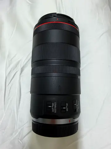Canon RF 100mm f/2.8L Macro IS USM Lens