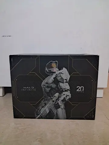 Xbox series x Halo Infinite 20th Anniversary Collectors Edition Box