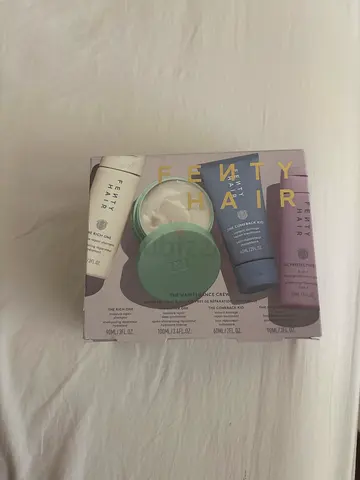 Fenty Hair box Thé Maintenance Crew