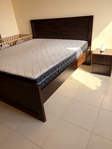 Wooden Double Bed Frame with Mattress and 2 Nightstands - Dark Walnut