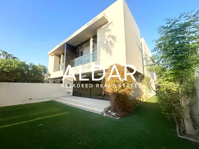 THK Layout | Bigger Living Area | Closed Kitchen