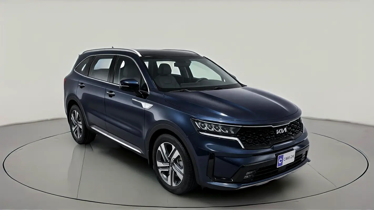 Kia Sorento 2022 — photo 1 of 13