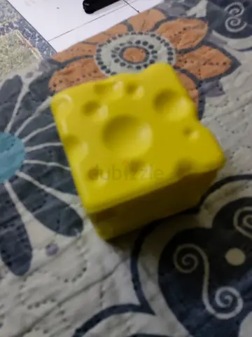 Small yellow foam squishy toy