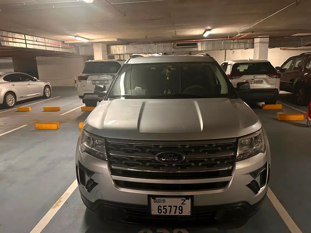 Ford Explorer 2019 — photo 1 of 9