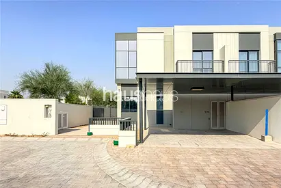 Biggest plot in Community | Vastu| Vacant | Corner