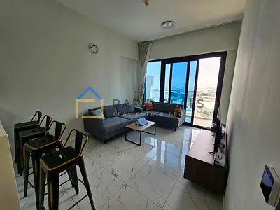 High-Floor 1BR Furnished Apartment - Nearby Metro