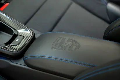 2023 Porsche 911 — миниатюра 9